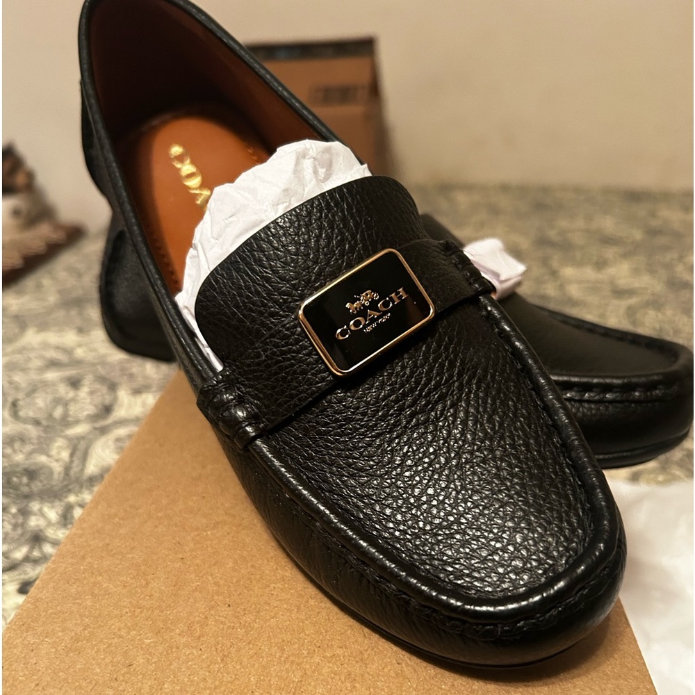 New Coach ladies sz 7